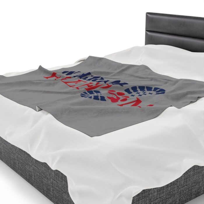 Velveteen Plush Blanket - Image 7